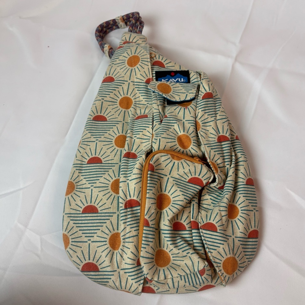 Kavu Mini Rope Sling Bag Sunsets Forever Print Unisex Shoulder Canvas - Picture 1 of 8